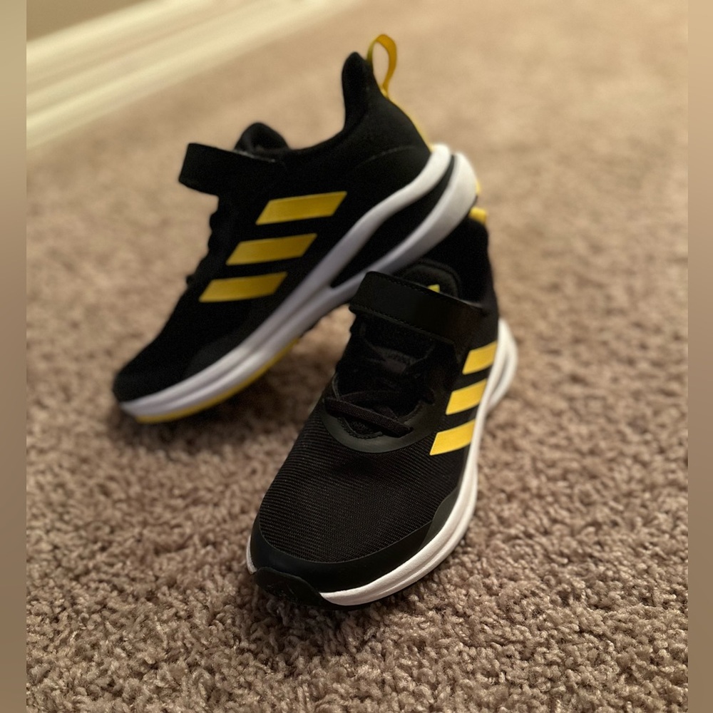 Kids, Adidas size 3